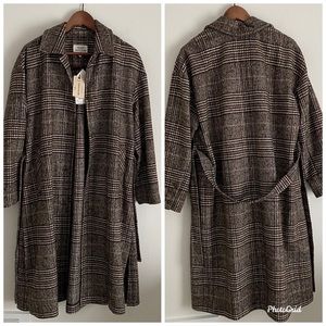 NWT Thursday Island Covetblan Oversized Plaid Coat